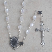 Cat eyes beads rosary